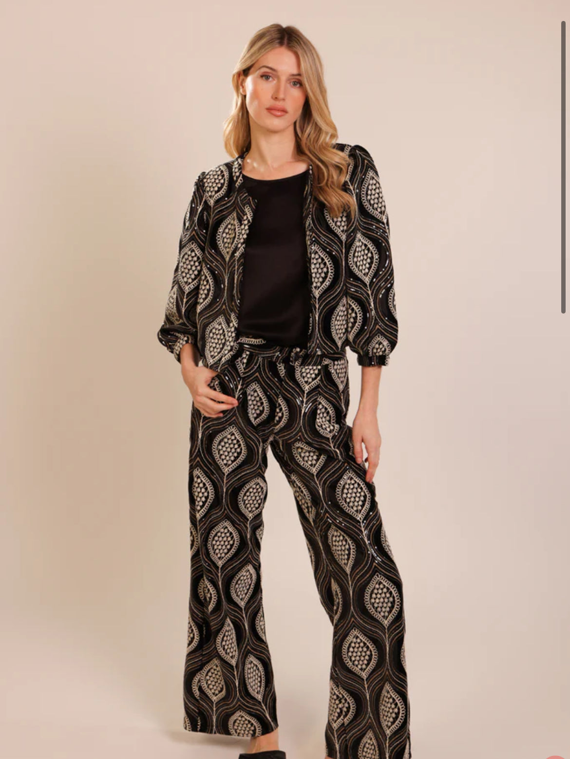 TRAFFIC PEOPLE LOVE AND ANARCHY PADDLE JACKET BLACK