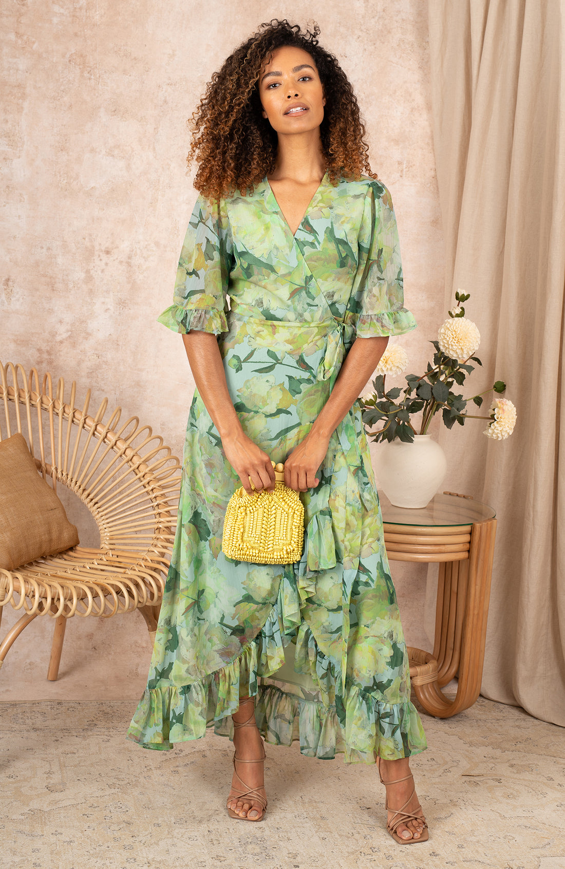 Hope & Ivy Green Mirren Frill  Sleeve Maxi Dress