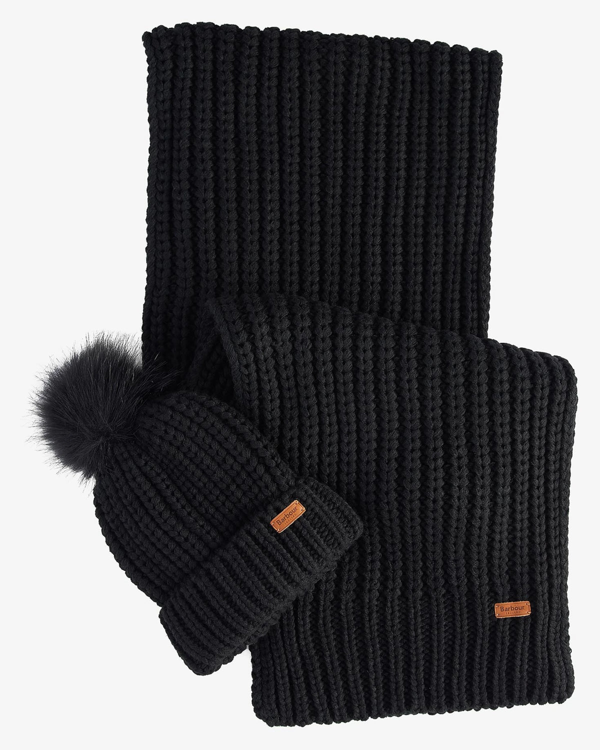 Barbour Saltburn Beanie & Scarf Gift Set Black
